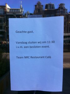 NRC Café gesloten in verband met stemming (Foto: Tirza van der Graaf) 